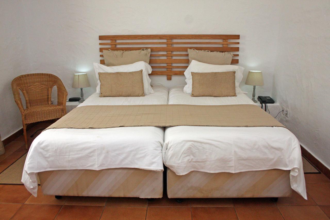 Hotel Rural Da Ameira Монтемор-о-Ново Стая снимка